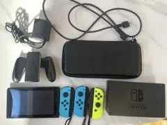 Nintendo switch 本体　ジョイコン　コントローラー　ケース