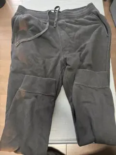 UNIQLO スウェットアンクル パンツ 黒　Lサイズ
