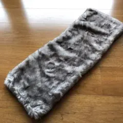 ユニクロ　ネックウォーマー　ふかふか　グレー