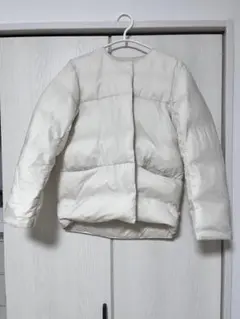 ホワイト ダウンジャケット