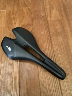 Specialized サドル 143mm ブラック　Tiレール?のサムネイル
