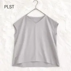 【期間限定】PLST プラステ　半袖 ブラウス　フレンチスリーブ　 Vネックのサムネイル
