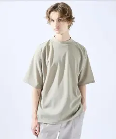 アバハウス モックネック オーバーサイズ Tシャツ ベージュ 46のサムネイル