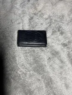 CHANEL ブラック レザー キーケース