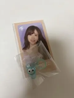 TWICE ミナ　めじるしチャーム＆ステッカー