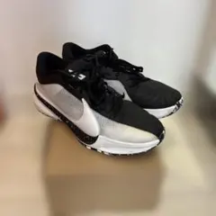 NIKE ZOOM FREAK 5 EP 28センチ　ブラック&ホワイトのサムネイル