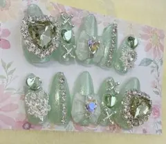 【現品】量産型 地雷 ゆめかわ 韓国 推し グリーン ネイルチップ