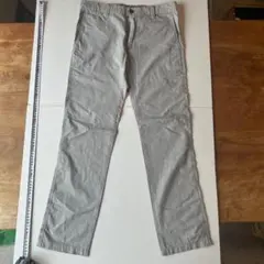 【美品】GAP メンズ スラックス グレー ストライプ柄 28×30のサムネイル