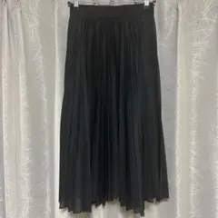 Mila Owen ミラオーウェン　アシンメトリー ランダムヘムプリーツスカート