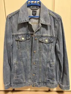 Item thumbnail for item 2cc56e8b-ff98-40b5-a5d0-c81a82a30f4a