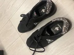 ルコックスポルティフスニーカーです！