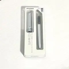 PLATINUM PLAISIR 万年筆 アイスホワイト M 中字のサムネイル