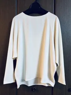 stunning lureバックVドルマンブラウス オフホワイトのサムネイル