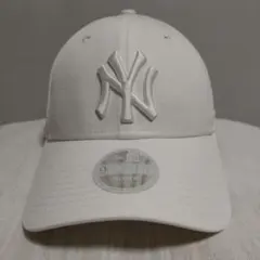 New Era 9FORTY ホワイト キャップ WOMEN