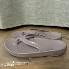 OOFOS OOriginal サンダル ベージュ W8 25cm - メルカリ