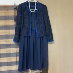 スーツ ワンピースのサムネイル