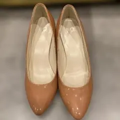 ピンクベージュ ポインテッドトゥ ハイヒール