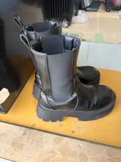 moment + サイドゴアブーツ