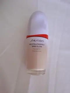 SHISEIDO REVITALESSENCE SKIN GLOW 140