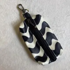 Item thumbnail for item 7a6f368d-5260-414a-b0e6-91692dd2ac3c