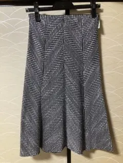 ヘリンボーン柄 ひざ丈スカート