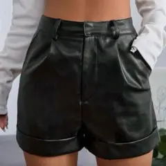 SHEIN レザー ショートパンツ ブラック mサイズ