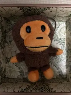 A BATHING APE BABY MILO ぬいぐるみ　激レア再販なし！ a bathing ape BABY MILO ぬいぐるみ／国内正規品 - メルカリ