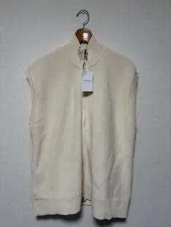 早い者勝ち ニットベスト