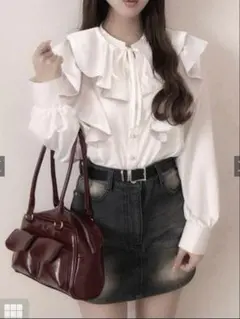 Item thumbnail for item b95d9ce2-b3c5-464f-996b-b9915212fcb6