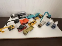 【トミカ工事車両 14台セット売り】
