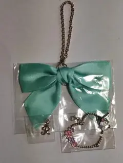 サンリオ　リボンチャーム　キーホルダー　クロミ