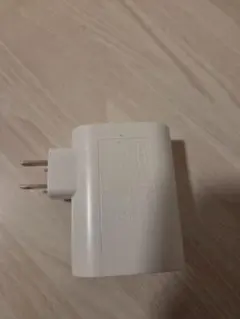 IKEA ホワイト 3ポート USB充電器