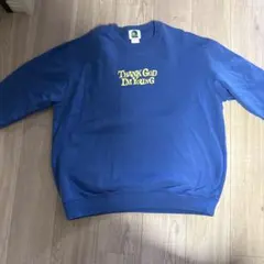9090 スウェット ブルー THANK GOD I'M YOUNG