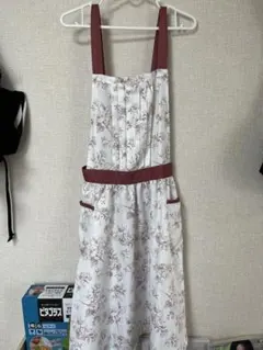 AfternoonTea花柄エプロン ホワイト/ワインレッド フリーサイズ