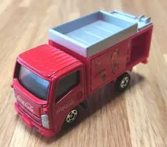 トミカ　ISUZUELF Coca-Cola MADEIN CHINA