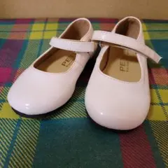 キッズ　フォーマルシューズ　ストラップ付　白　ホワイト