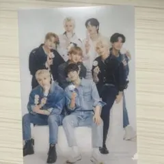 StrayKids ファミリーマート クリアファイル