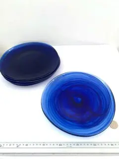 Item thumbnail for item 45bddf42-65e5-423f-acf4-30e5ca2b6e9e