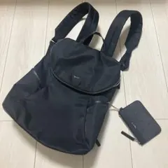 agnes b. リュック ポーチ付き ブラック　美品のサムネイル
