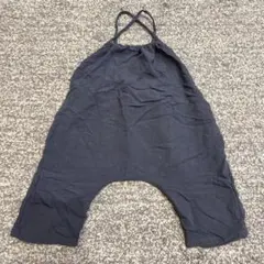 80サイズ　ネイビー クロスストラップロンパース　オーバーオール