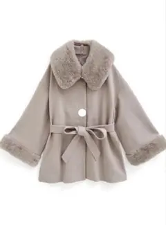 さ*ン様 【美品】三上悠亜　リボンベルトファーティペット付フレアコート