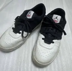 NIKE JORDAN SERIES スニーカー ブラック ホワイトのサムネイル