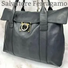 【希少】サルヴァトーレフェラガモ 肩掛け バッグ ガンチーニ ネイビー A4可