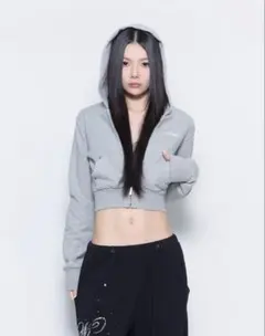 THEREDTHREAD zipup hoodie cropped
