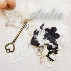 No.435裂き布とレースの贅沢ブローチ〜くまちゃん