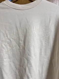 クリーム色 オーバーサイズ スウェット