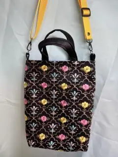 花柄刺繍 ショルダーバッグ