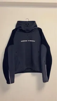 ナイキ　テック　ボレアス