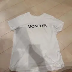 24時間以内発送】MONCLER Tシャツ薄ベージュ - メルカリ