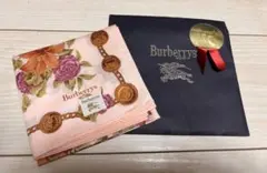 【新品未使用】BURBERRY バーバリー ハンカチ　花柄